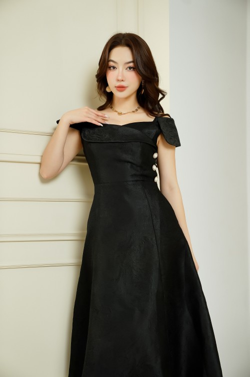 Sixdo Black Midi Brocade Dress 1